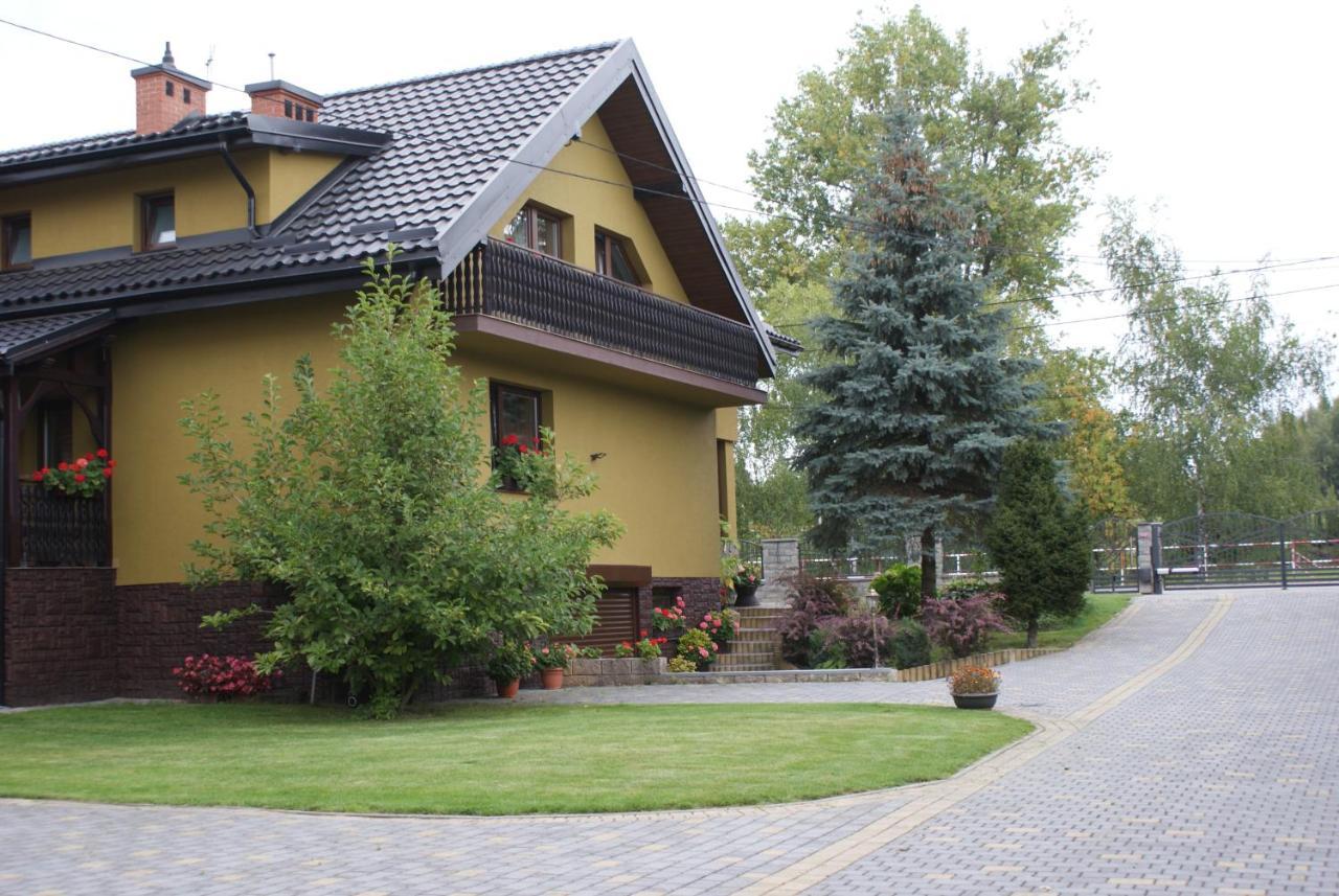 Отель Agrogosia Czajowice Экстерьер фото