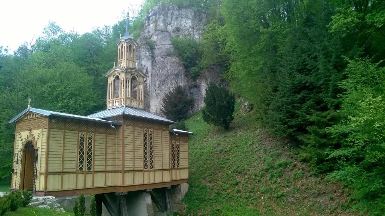 Отель Agrogosia Czajowice Экстерьер фото